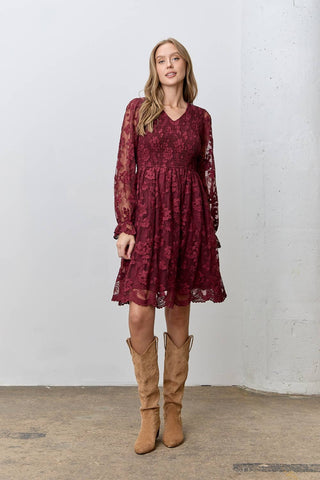 LACE V-NECK SMOCKED BODICE DRESS: BURGUNDY