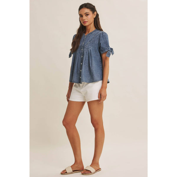 SUNNY DAY MINERAL-WASHED DENIM PINTUCK SHIRT WITH TIE SLVS: WASHED DENIM / S - Lulu Bella Boutique