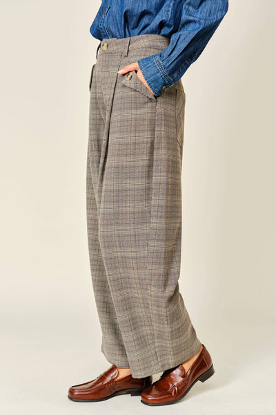 CLASSIC PLAID PLEATED PANTS: BROWN MULTI