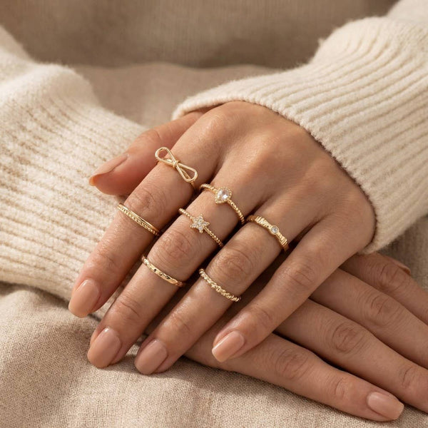 Seven Piece Assorted Rings Set: GCL - Lulu Bella Boutique