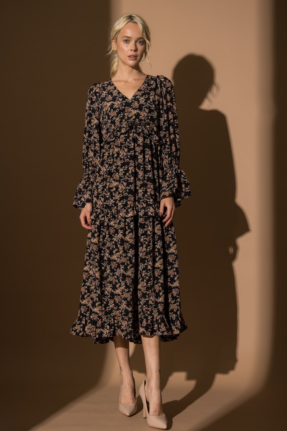 Floral Print V Neck Long Sleeve Ruffle Midi Dress Small / Black Floral Print V Neck Long Sleeve Ruffle Midi Dress Small / Black
