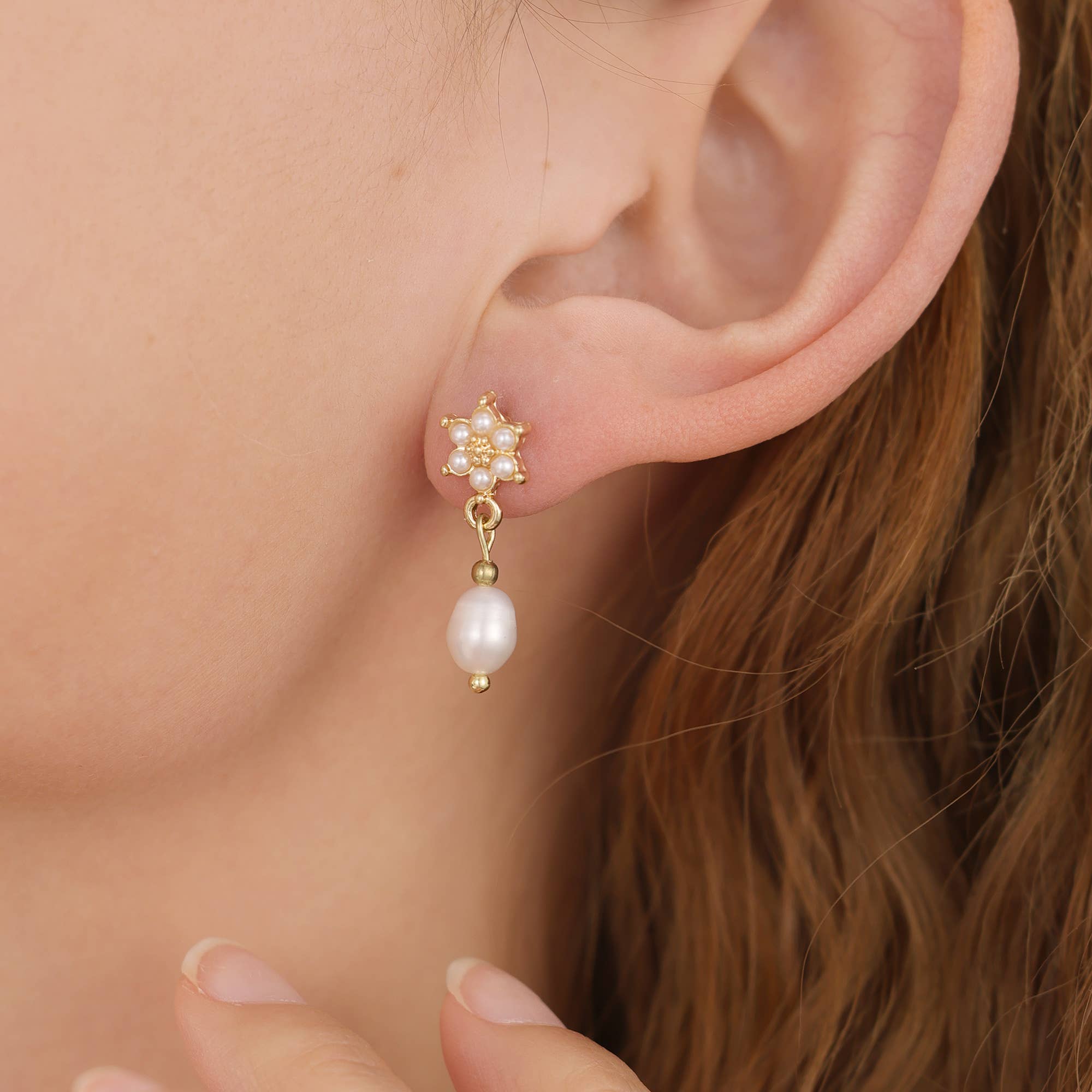E159 Pearl Earrings, Floral Pearl Earrings, pearl drop