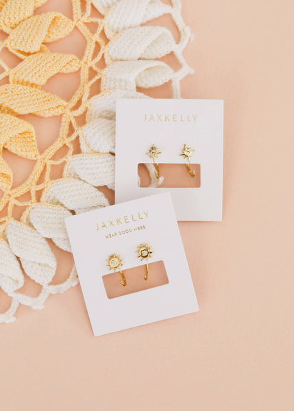 Icon Huggies - Star - Gold Earrings