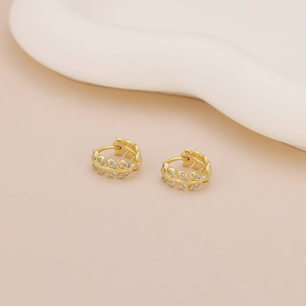 E043 gold leaf huggie earrings, leaf hoop earrings, huggies: Silver