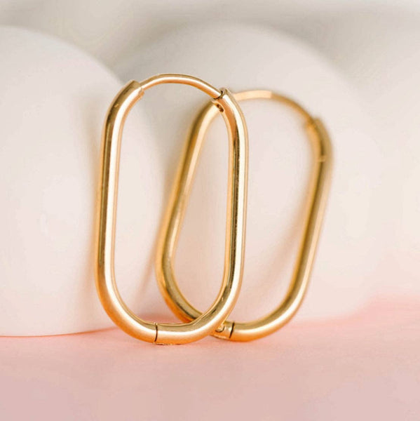 Rectangle Gold Huggies: 10mm