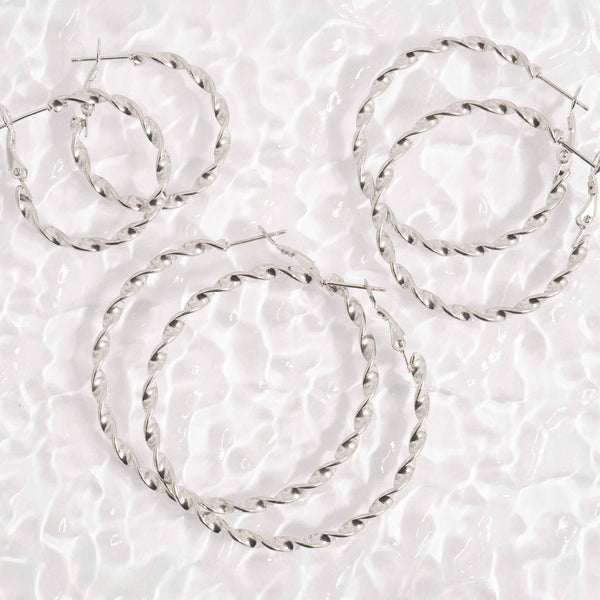 18K Gold PVD Stainless Steel Twist Hoop Earrings: Gold / 40mm