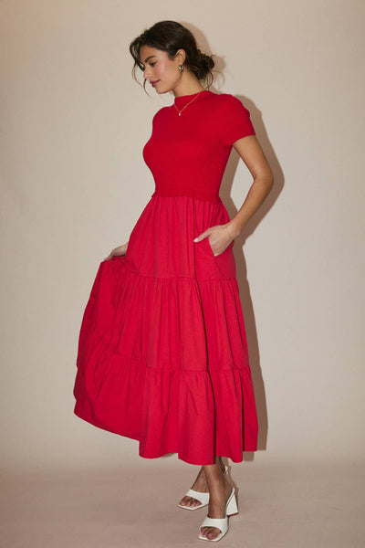MOCK NECK SHORT SLEEVE KNIT & WOVEN MIX TIERED MIDI DRESS: Red