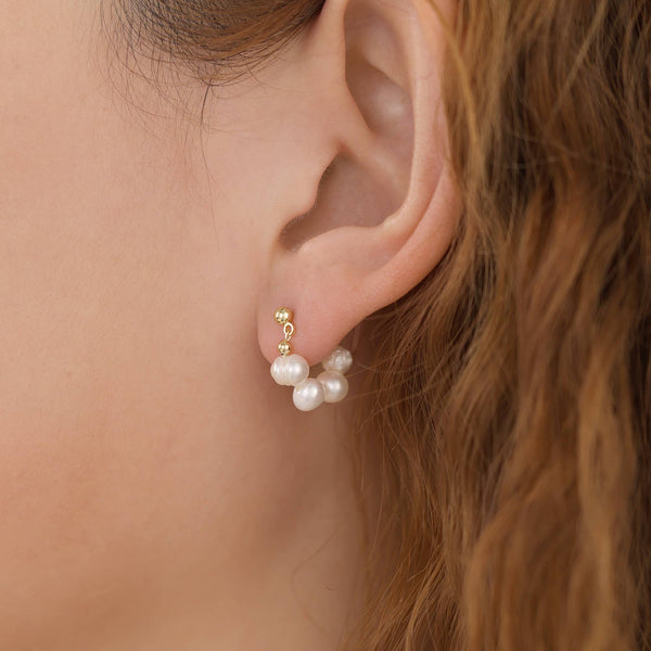 E134 pearl hoop earring, pearl earring, huggie earring - Lulu Bella Boutique