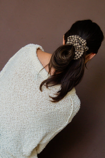 Houndstooth Oversized Scrunchie - Lulu Bella Boutique