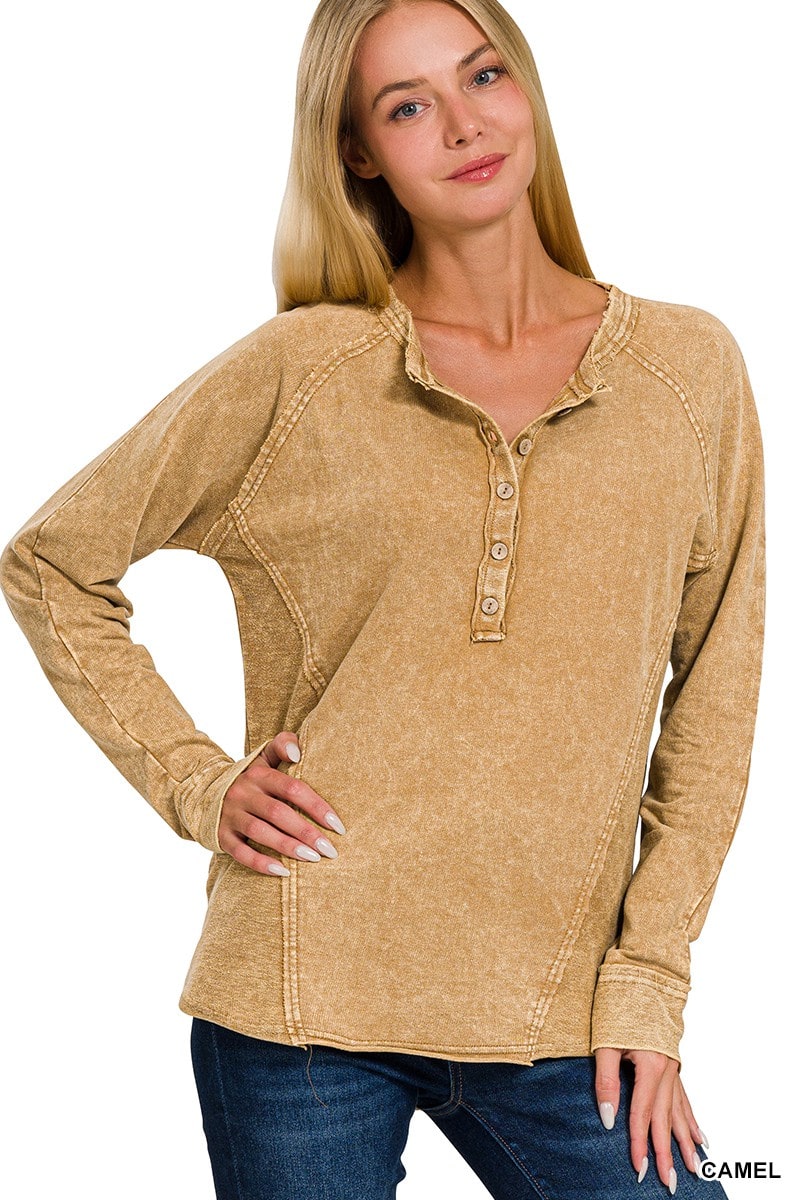 This Mineral Wash Terry Henley Top is a wardrobe staple for any wardrobe. Its mineral wash and raw details give it a unique, stylish look. Keep it classic with this trendy henley top perfect for any occasion.  - 100% COTTON FRENCH TERRY - RAW HEM - BACK PATCH - SEAM DETAILS - BUTTON HENLEY NECKLINE