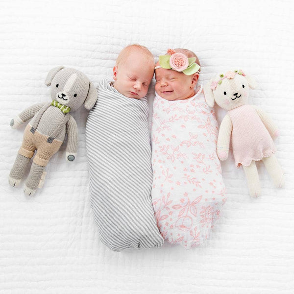 Noah the dog, gives 10 meals: Little - 13"