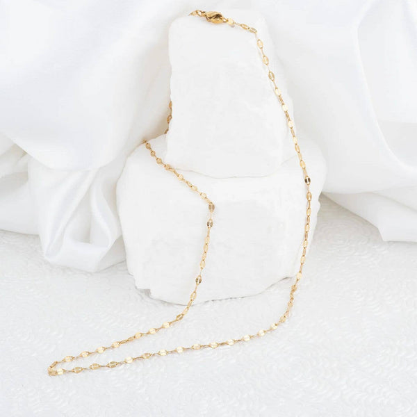 14K Gold Filled Plus™ Lip Chain Necklace: Gold / 18"
