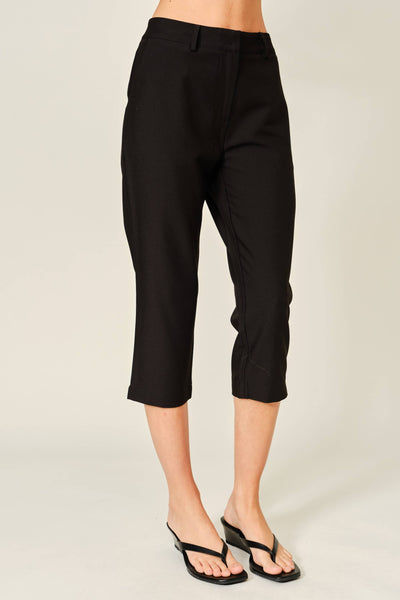 SLIM LEG WOVEN CAPRI PANTS: BLACK