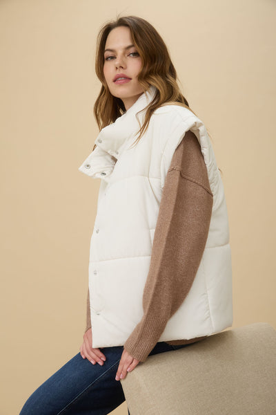 Oversized Snap Button Puffer Vest