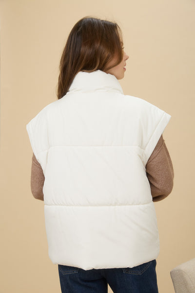 Oversized Snap Button Puffer Vest
