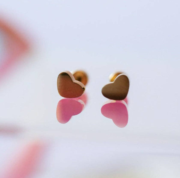 Tiny Classic Heart Earrings - Lulu Bella Boutique