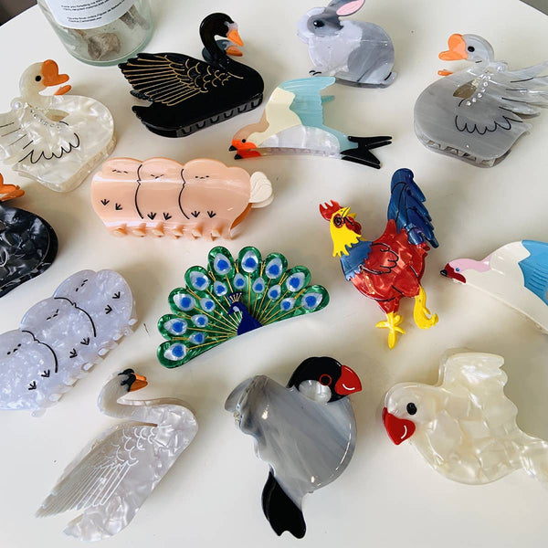 FASHIONABLE WHITE SWAN ACETIC ACID HAIR CLIP_CWAHA0549: Black / (OS) 2 - Lulu Bella Boutique