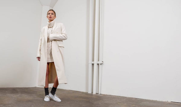 NOTCH COLLAR BUTTON FRONT LONG LINE COAT: CREAM