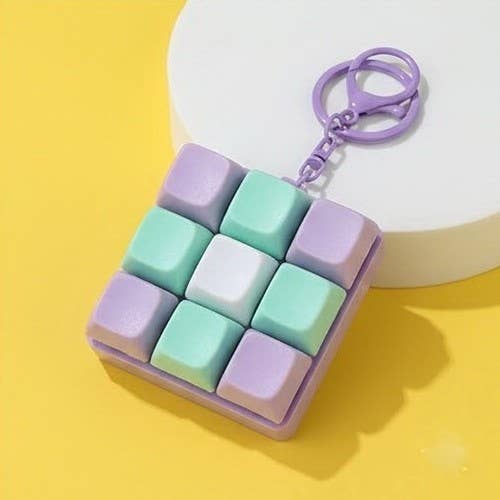 Keyboard Fidget Stress Relief Keychain: LAVENDER
