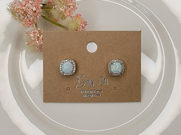 LAB GROWN OPAL STUD EARRINGS.: WHITE OPAL/GOLD / Small - Lulu Bella Boutique