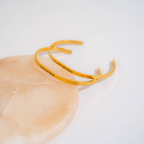 18K Gold PVD Stainless Steel Let your Light Shine Bracelet: Gold