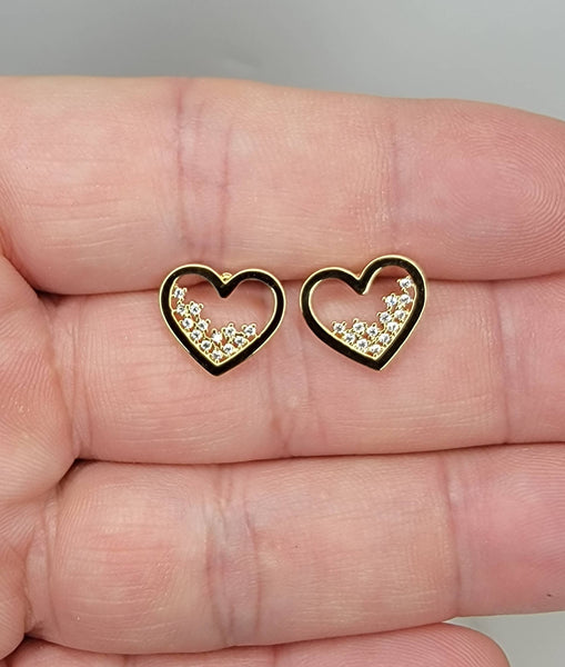 CZ HEART POST EARRINGS.: GOLD - Lulu Bella Boutique