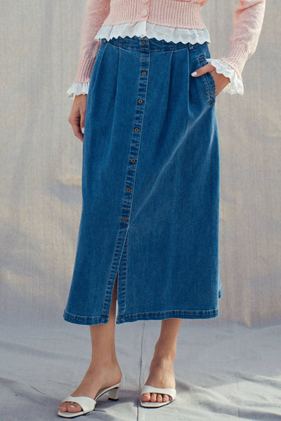 Button-Front Denim Midi Skirt: DENIM / S-2/M-2/L-2 - Lulu Bella Boutique