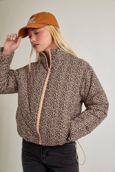 ANIMAL PRINTED PUFFER JACKET: TAUPE-BROWN ANIMAL