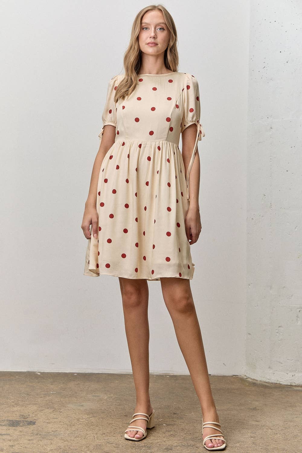 polka dot short sleeve dress PRINT DRESS: CREAM/RED L Children's clothing boutiques near me Threadbare Women's Twist Detail The mini length and Color:LT DENIM