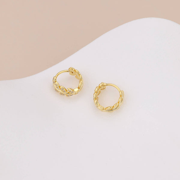 E043 gold leaf huggie earrings, leaf hoop earrings, huggies: Silver