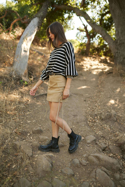 Stripe Puff Sleeve Sweater: Black/White / S