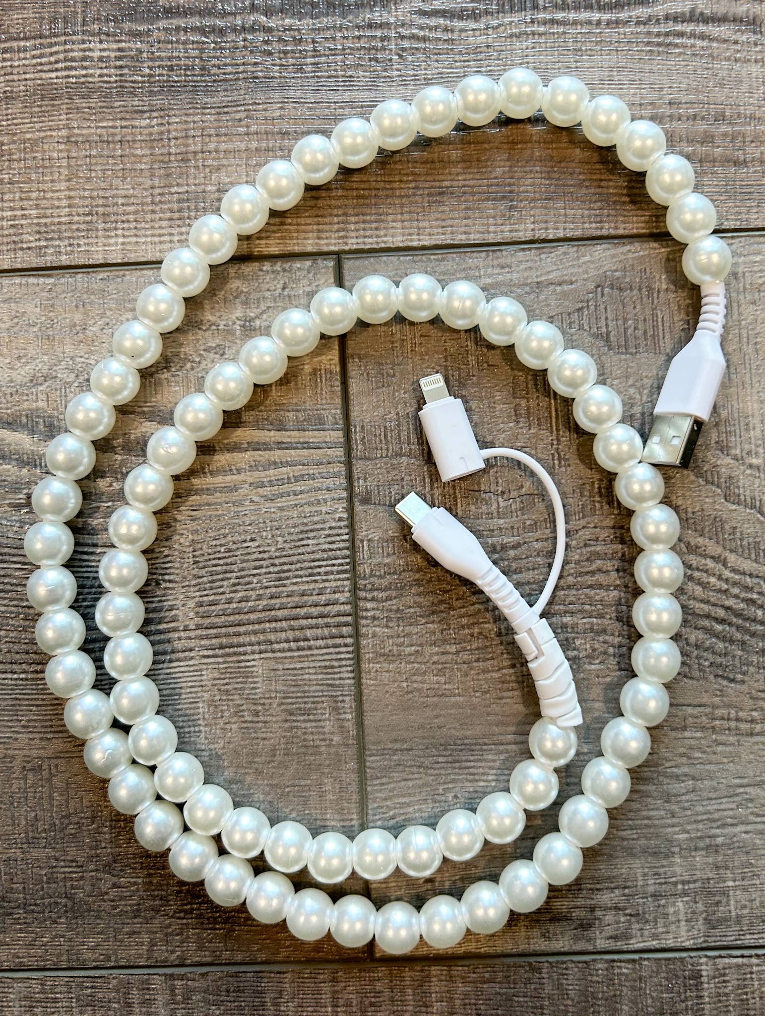 Beaded Phone Charger with Lightning & USB-C Cable: White Pearl - Lulu Bella Boutique