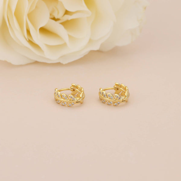 E043 gold leaf huggie earrings, leaf hoop earrings, huggies: Silver