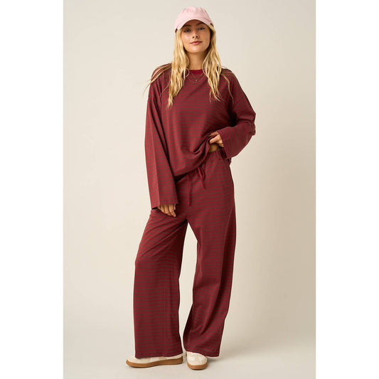 STRIPED PRINT LOUNGE TOP AND PANTS SET: MAROON