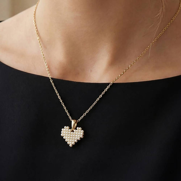 Mini Acrylic Pearls Heart Pendant Necklace: GCM - Lulu Bella Boutique