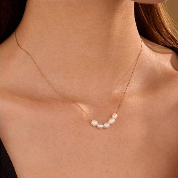 STAINLESS STEEL NON-TARNISH PEARL NECKLACE | 40NK9692: Gold - Lulu Bella Boutique