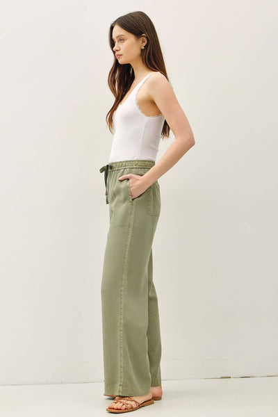 TENCEL WIDE LEG PANTS: SAGE OLIVE / S - Lulu Bella Boutique