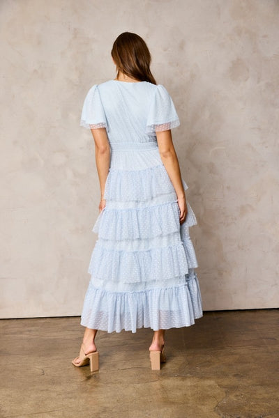This Mesh Tiered Dress is way more than your usual look! It's got the perfect balance of texture with its allover mesh dot fabric, plus short sleeves and a vintage-inspired surplice neckline. Not to mention the playful ruffle tiers, smock details, and lining for a cool, relaxed fit that takes your look to the next level. 