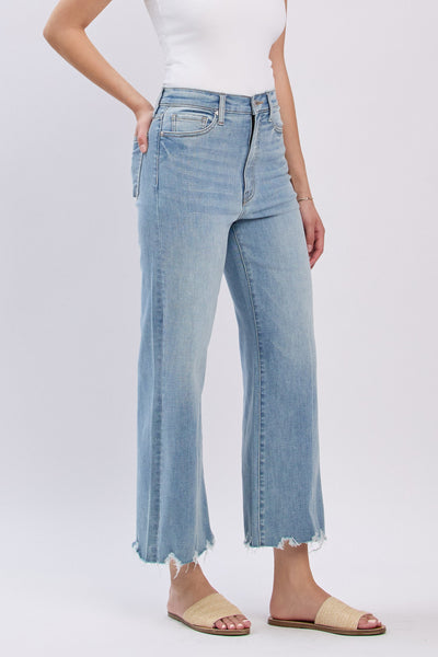Mari Ultra High Rise Wide Leg CropMari