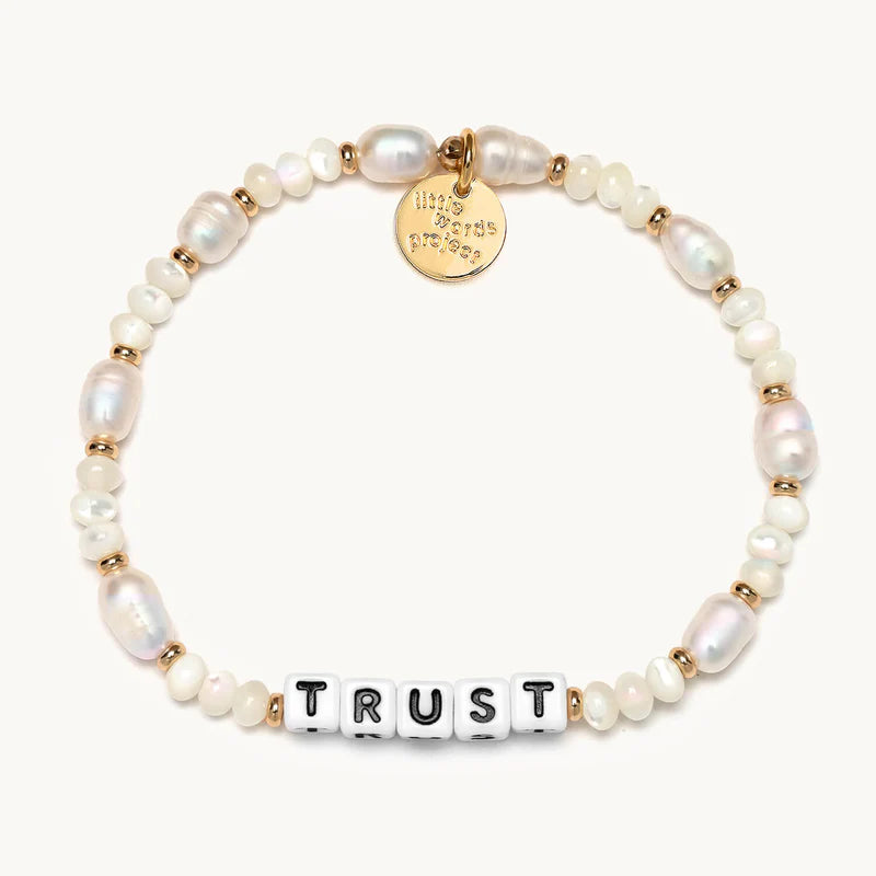 Trust- Freshwater Pearl  Bead Pattern: Conch Bracelet