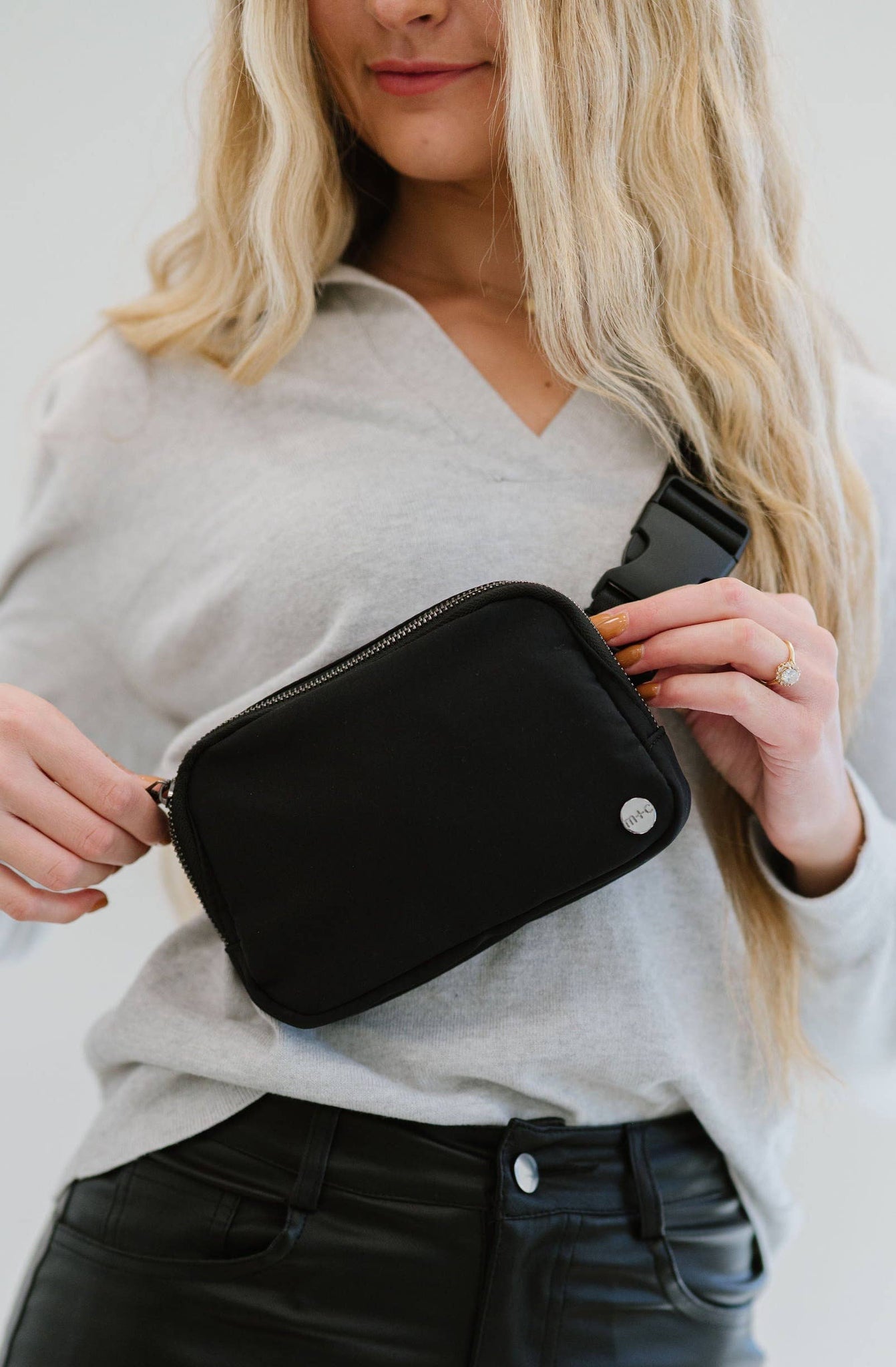 Madison Crossbody Belt Bag Fanny Pack in Black