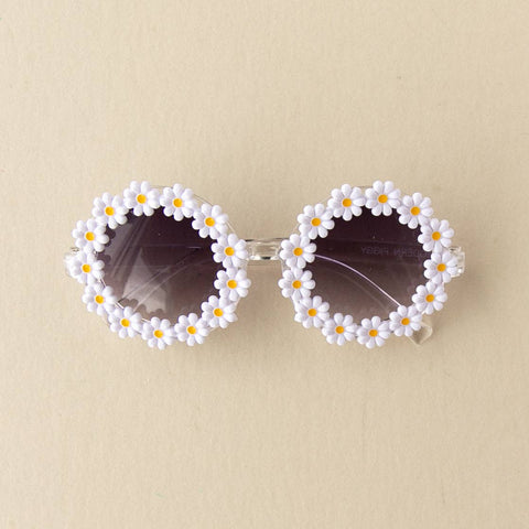 Modern Piggy - White | Kid's Daisy Sunnies - Lulu Bella Boutique