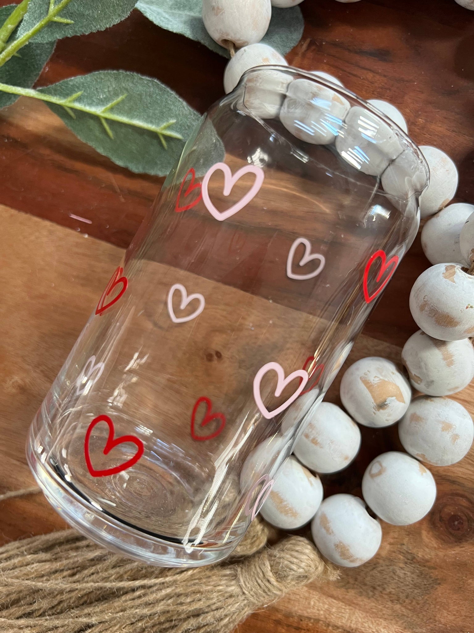 Valentines Day Beer Can Glass, Hearts, Pink and Red Heart: 20 oz / Light Pink & Red