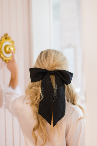 Grace & Grandeur Oversized Bailee Matte Satin Bow Barrette: Black