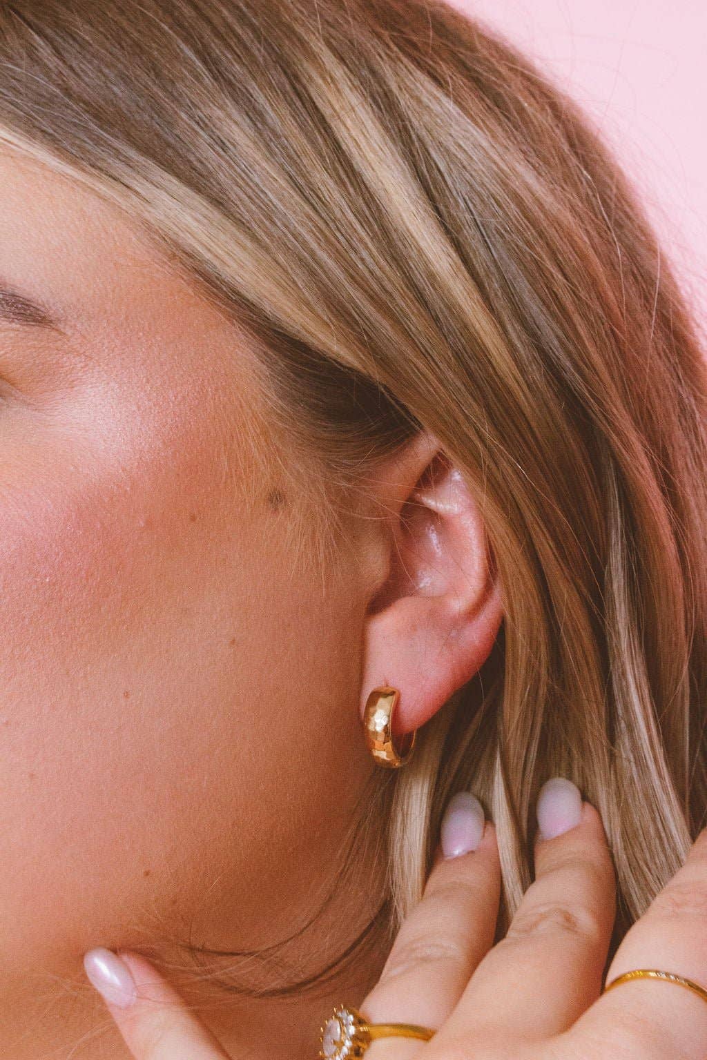 Shop ANDi - Gold Hammered Hoops - Hypoallergenic