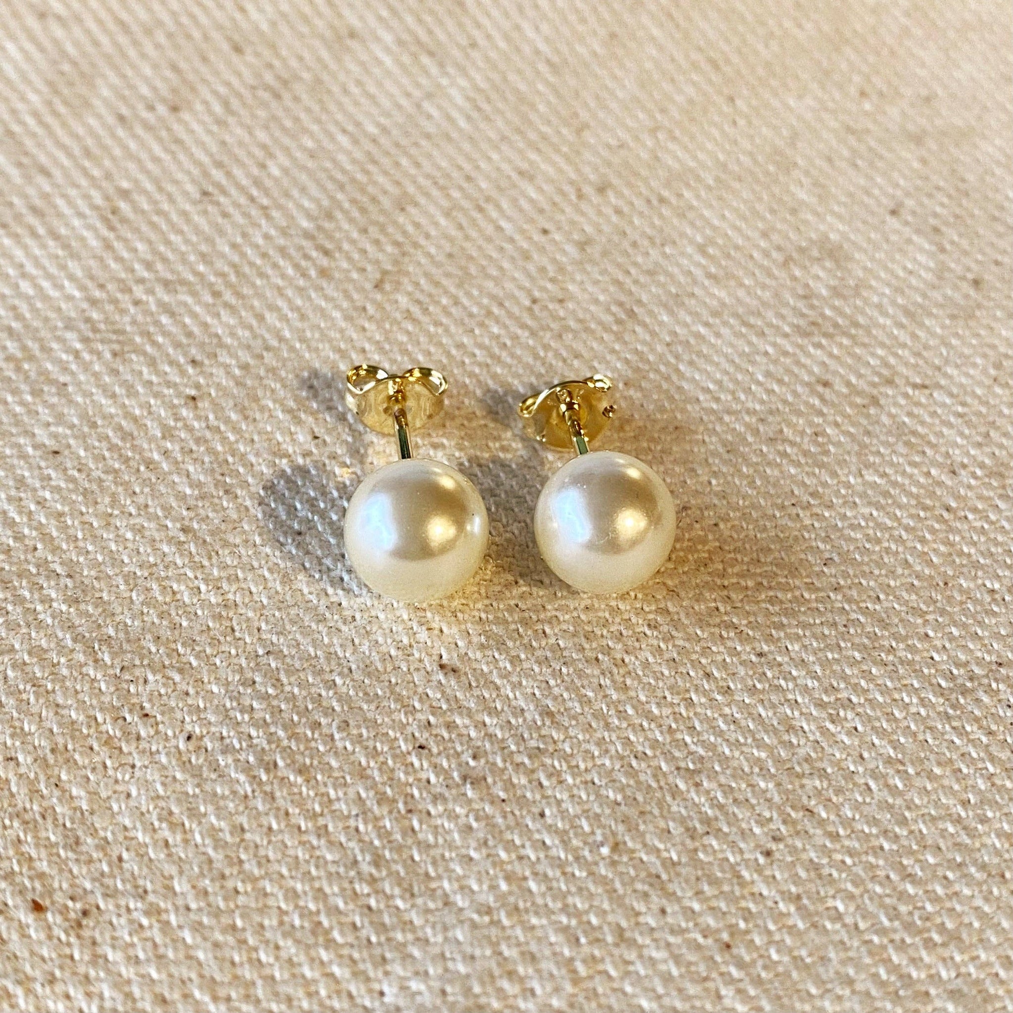 GoldFi - 18k Gold Filled 8mm Classic Pearl Stud