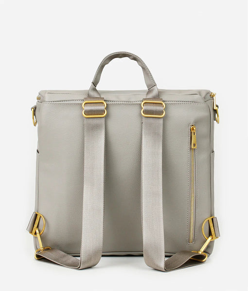 Motherhood is one of life’s greatest adventures, so Fawn Design designed a bag that you can wear every step of the way. The Fawn Design Original is the perfect diaper bag, combining style, comfort, and ease. Our signature bag is as fashionable as it is functional. The Original has 12 pockets to hold everything from bottles and toys to diapers and wipes, and it can be worn as a backpack or messenger style. 