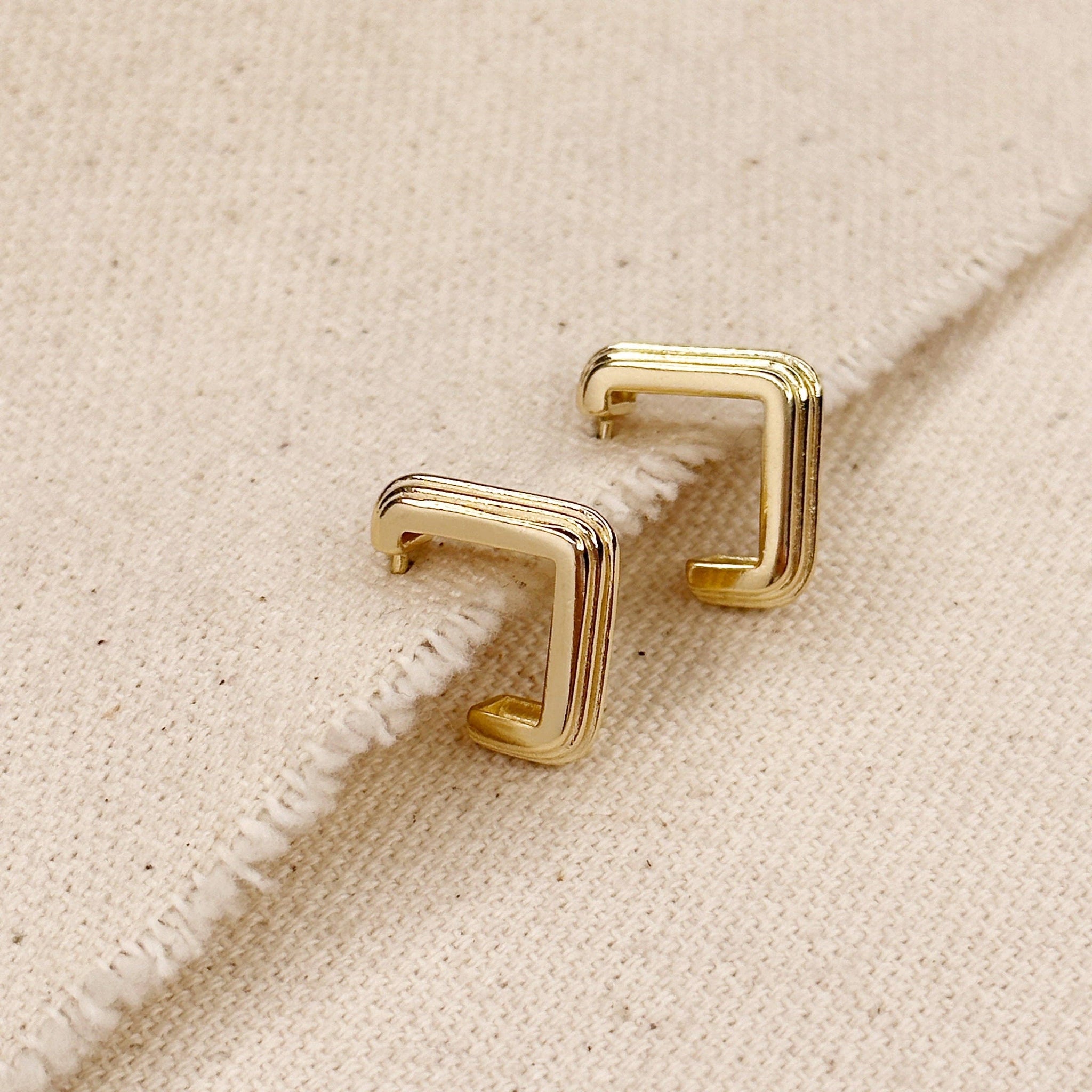 GoldFi - Geometric Ridged C-Hoop Earrings